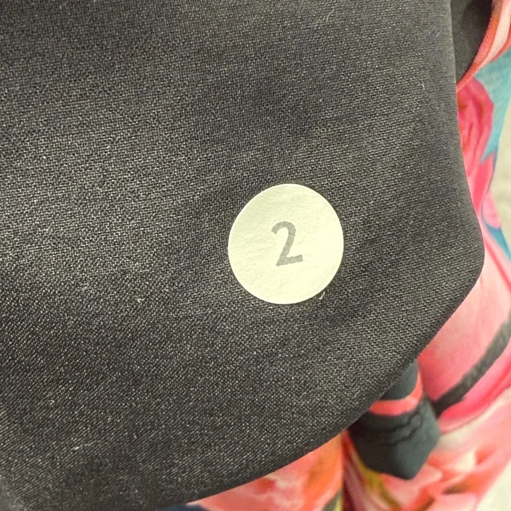 Lululemon Hot Hitter Skort Secret Garden Hot Pink Roses‎ Floral Smocked Waist 2